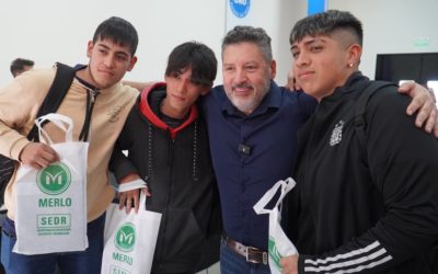 ESTUDIANTES DE 6TO AÑO RECORRIERON EL CAMPUS DE LA UNO