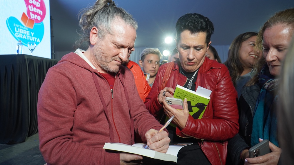 DARIO Z Y PEDRO SABORIDO EN LA FERIA DEL LIBRO