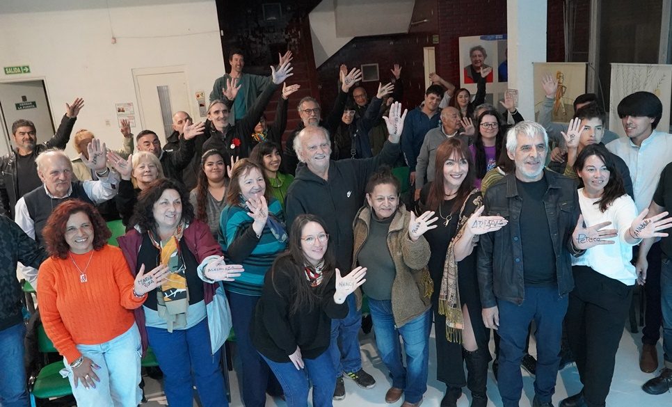 CULTURA POR LA IDENTIDAD EN EL TEATRO DE MERLO