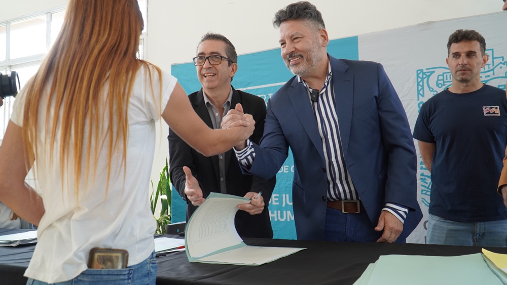 FIRMA DE ESCRITURAS EN LIBERTAD