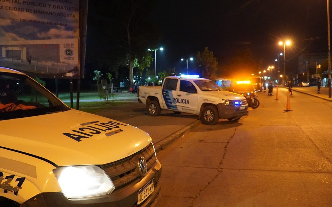 OPERATIVOS DE TRÁNSITO Y SEGURIDAD VIAL EN MARIANO ACOSTA