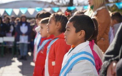 ACTO ESCOLAR POR EL 25 DE MAYO