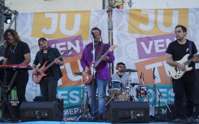 MERLO ROCK EN LA PLAZA ROSMI