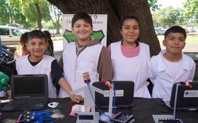 PRIMERA MUESTRA DE ROBÓTICA DE ESCUELAS MERLENSES