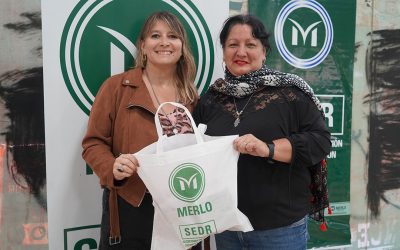 PRIMERA ENTREGA DE MATERIALES PARA ESCUELAS DE ADULTOS