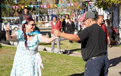 MERLENSES DISFRUTARON DEL PATIO FOLKLÓRICO