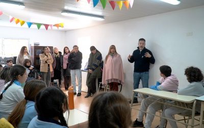 VISITA AL COLEGIO ARETÉ