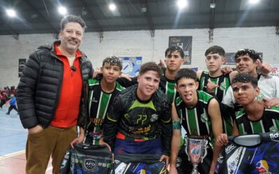 CLUBES DE MERLO RECIBIERON KITS DEPORTIVOS