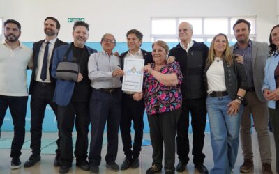 MENÉNDEZ Y KICILLOF SUPERVISARON OBRAS Y ENTREGARON ESCRITURAS A VECINOS