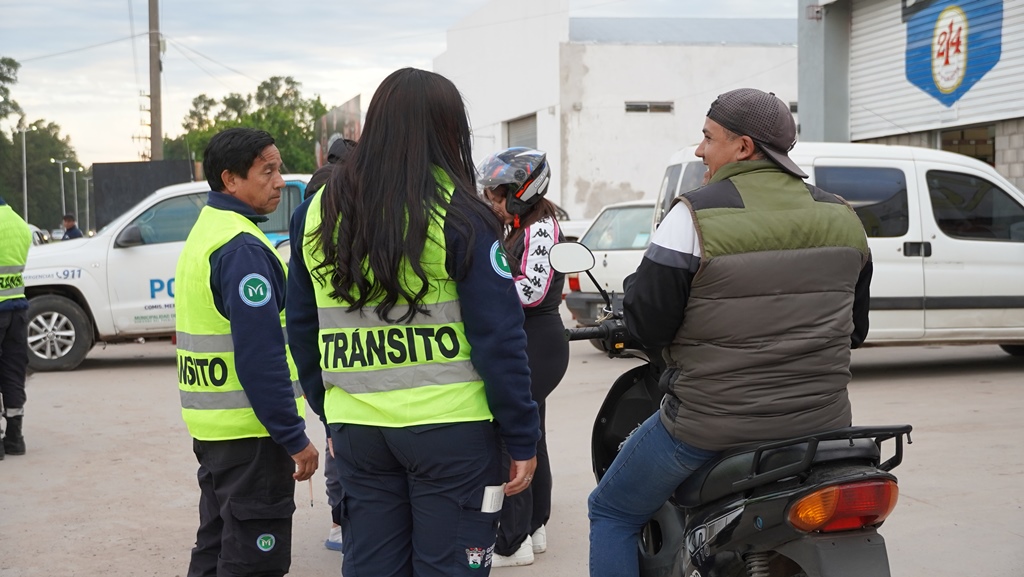 OPERATIVO DE SEGURIDAD VIAL EN PONTEVEDRA