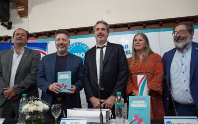 SE PRESENTÓ EL LIBRO “RECUPERAR MALVINAS” EN LA UNO