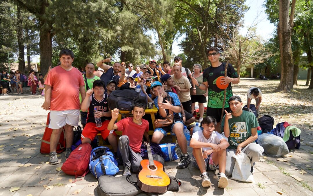 LOS CHICOS DE MERLO INCLUSIVO DISFRUTARON SU CAMPAMENTO