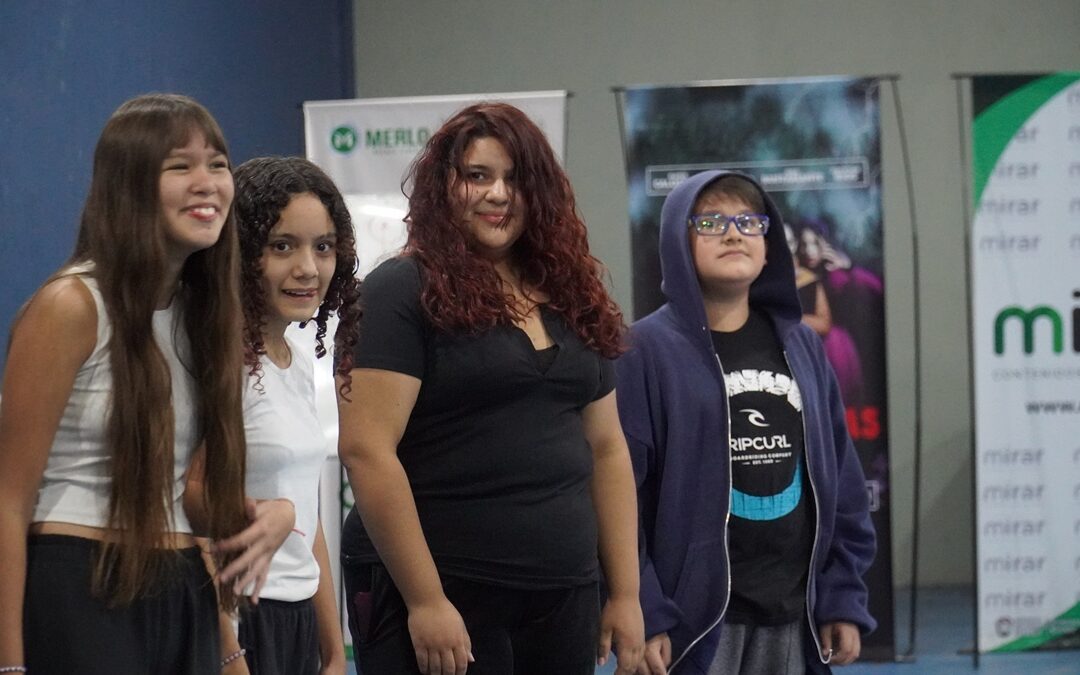 CURSO GRATUITO DE TEATRO PARA ADOLESCENTES