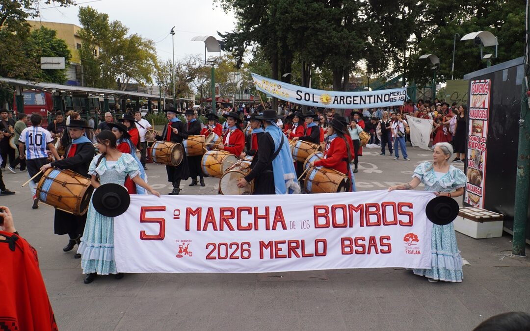 MERLO CELEBRÓ LA 5° MARCHA DE LOS BOMBOS