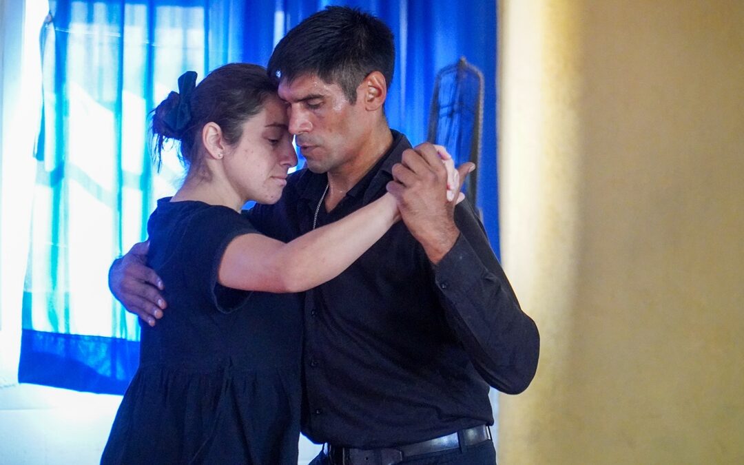 VECINOS PARTICIPARON DE AUDICIONES DE TANGO