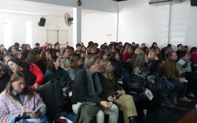 CAPACITACIÓN SOBRE GROOMING EN EL HCD
