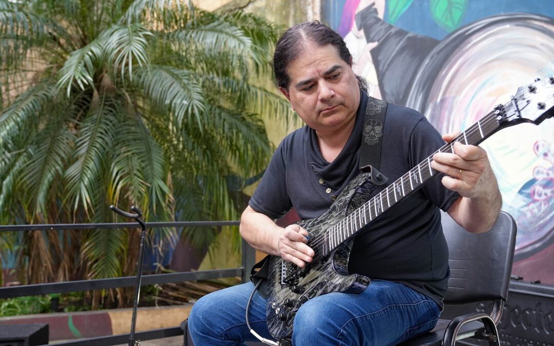 CLASE ABIERTA DE GUITARRA PARA LOS MERLENSES