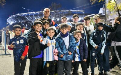 CHICOS DE MERLO ALENTARON A LA SELECCIÓN ARGENTINA